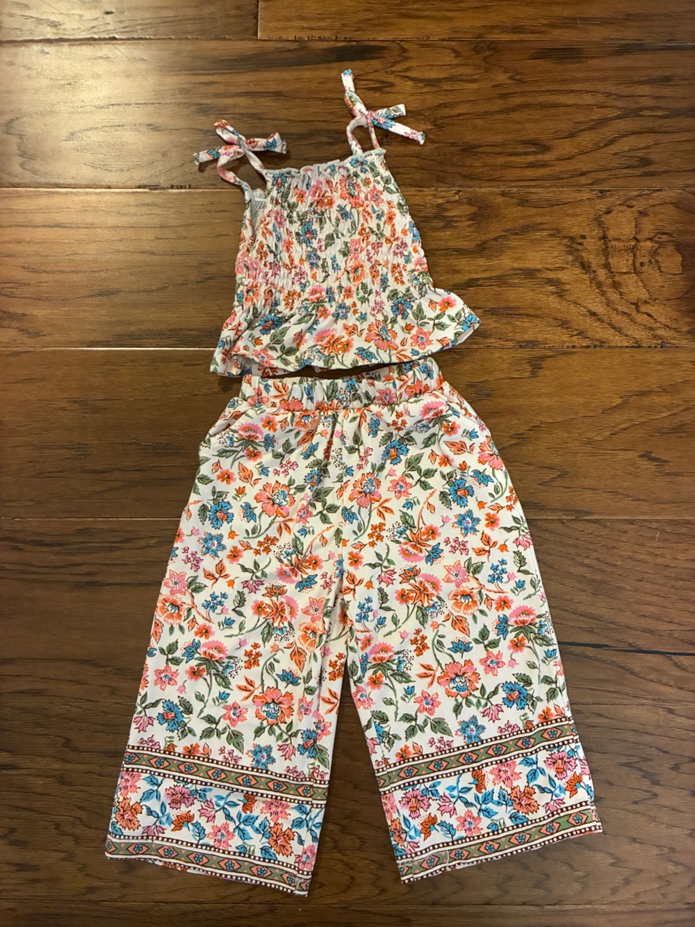 BTween Baby 18-24M Girl's Summer Sets Lot of 2 Tops & Bottoms Very Gently Loved - Picture 6 of 9